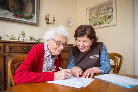 emploi chez particulier|Emplois : aide à domicile, personnes âgées, dame de compagnie